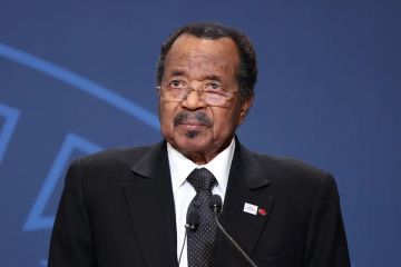الكاميرون: فوز بيا بولاية رئاسية ثامنة الكاميرون: فوز بيا بولاية رئاسية ثامنة