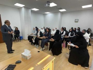 تأهيل 200 معلمة لتدريب الطالبات على الفحص الذاتي للسرطان