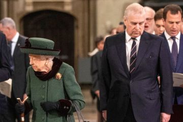 شقيق الملك تشارلز يتنازل عن جميع ألقابه الملكية