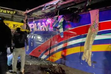  وجها لوجه تقتل 63 شخصا في أوغندا