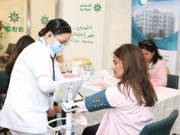 التجاري يواصل الحملة التوعوية لموظفاته بمناسبة الشهر الوردي  التجاري يواصل الحملة التوعوية لموظفاته بمناسبة الشهر الوردي
