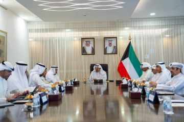 رئيس وزراء الكويت يترأس الاجتماع الـ31 لمتابعة الاتفاقيات مع الصين رئيس وزراء الكويت يترأس الاجتماع الـ31 لمتابعة الاتفاقيات مع الصين