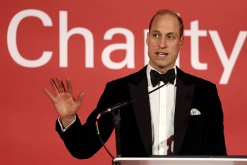 الأمير ويليام يدعم شبكة للوقاية من الانتحار في المملكة المتحدة الأمير ويليام يدعم شبكة للوقاية من الانتحار في المملكة المتحدة