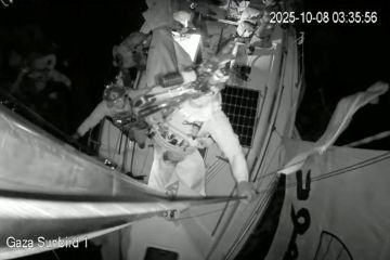 تحالف أسطول الحرية: جيش الاحتلال هاجم قواربنا