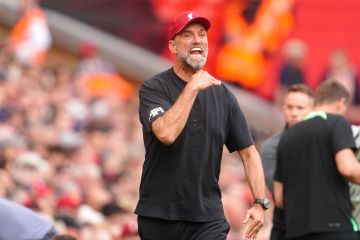 كلوب لا يستبعد عودته لتدريب ليفربول