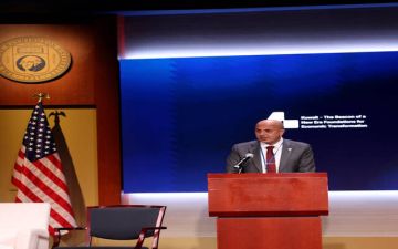 المخيزيم : الكويت تدخل مرحلة حاسمة فلم يعد التنويع خيارا بل ضرورة المخيزيم : الكويت تدخل مرحلة حاسمة فلم يعد التنويع خيارا بل ضرورة