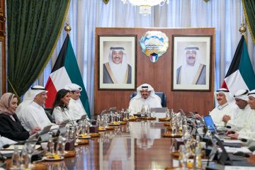 مجلس الوزراء يعقد اجتماعه الأسبوعي مجلس الوزراء يعقد اجتماعه الأسبوعي