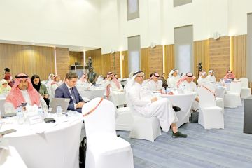 العلاطي: الاتحاد الجمركي الخليجي إحدى ركائز التكامل الاقتصادي العلاطي: الاتحاد الجمركي الخليجي إحدى ركائز التكامل الاقتصادي