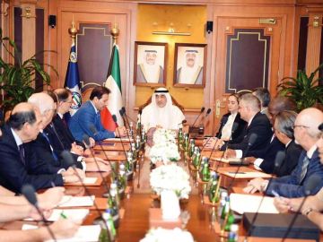 اليوسف: تعزيز علاقاتنا الأمنية لدعم الاستقرار وخدمة المصالح المشتركة اليوسف: تعزيز علاقاتنا الأمنية لدعم الاستقرار وخدمة المصالح المشتركة