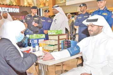 محافظة حولي تنظم حملة للتبرع بالدم