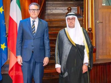 مساعد وزير الخارجية لشؤون أوروبا: تطوير علاقاتنا مع السويد مساعد وزير الخارجية لشؤون أوروبا: تطوير علاقاتنا مع السويد