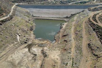 اليونان تعلن طوارئ مائية في عاصمتها