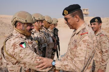 رئيس الأركان يشيد بـ المستوى المتقدم لمنتسبي لواء صالح المحمد الآلي 94 