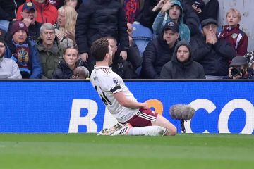 أرسنال يهزم بيرنلي ويوسع الفارق في صدارة الدوري الإنجليزي