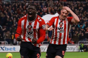 سندرلاند يفرمل أرسنال ويشعل الصراع على صدارة البريمرليغ 