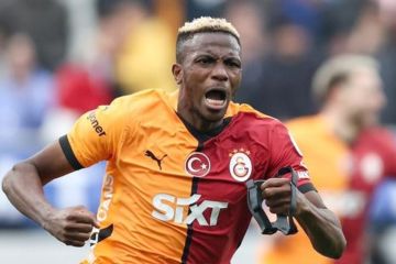 نابولي ندم على بيع أوسمين