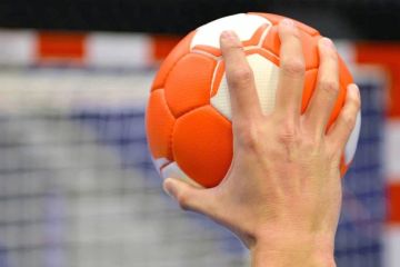  يد برقان يفوز على العربي