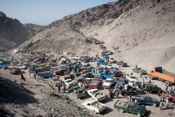 إيران: كفالة ب 110 ملايين دولار تكشف نفوذ مافيا تهريب الوقود