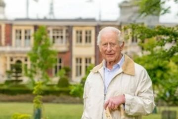 الملك تشارلز الثالث يحتفل بعيد ميلاده الـ77 متحديا إصابته بالسرطان الملك تشارلز الثالث يحتفل بعيد ميلاده الـ77 متحديا إصابته بالسرطان