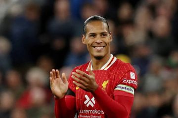 فان دايك: ليفربول في حالة فوضى فان دايك: ليفربول في حالة فوضى