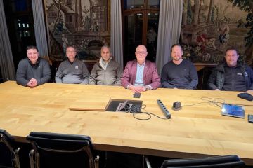 العجمي يشارك في اجتماعات لجنة المنشآت الدولية لهوكي الجليد