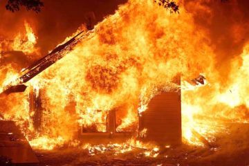 حريق منزلي يلتهم 9 أطفال حريق منزلي يلتهم 9 أطفال