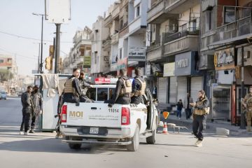 سورية: توتر طائفي وحظر تجوال بحمص