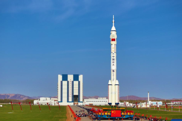 الصين ترسل أصغر رائد إلى محطة القصر السماوي الفضائية