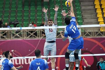 خسارة منتخب الكويت أمام تونس في افتتاح كأس التحدي العربي للكرة الطائرة خسارة منتخب الكويت أمام تونس في افتتاح كأس التحدي العربي للكرة الطائرة