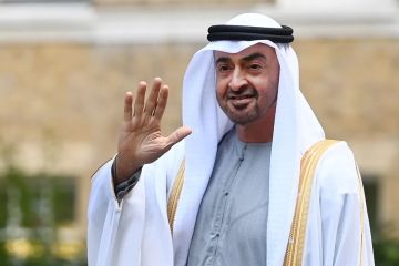 الإمارات: إسقاط ديون 1435 مواطنا بنحو 475 مليون درهم