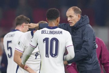 توخيل: بيلينغهام عليه أن يتقبل قراراتي توخيل: بيلينغهام عليه أن يتقبل قراراتي