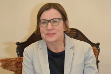 رئيسة الصليب الأحمر ل الجريدة : الكويت نموذج ملهم في العطاء الإنساني