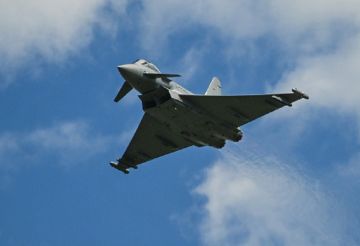 الكويت تتسلم الدفعة السابعة مقاتلات يوروفايتر تايفون