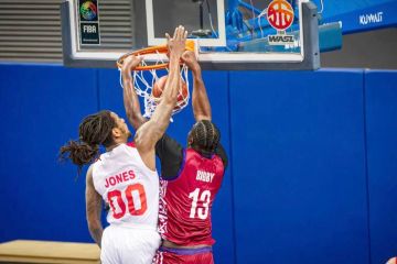 الأبيض يعتلي قمة مجموعته في سلة غرب آسيا 