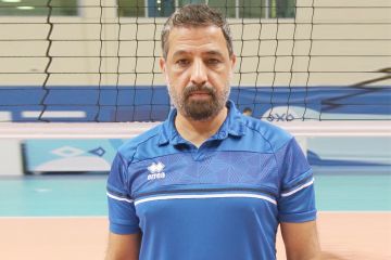 أزرق الطائرة يدشن تدريباته اليوم ب 21 لاعبا