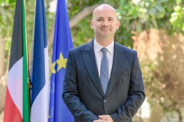 السفير الفرنسي ل الجريدة.: سنظل شريكا موثوقا للكويت كما كنا في أحلك الظروف السفير الفرنسي ل الجريدة.: سنظل شريكا موثوقا للكويت كما كنا في أحلك الظروف