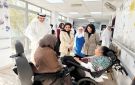 انطلاق توزيع الكراسي المتحركة لذوي الإعاقة بعد انقطاع