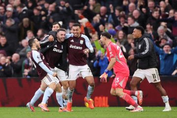 اختبار صعب لأستون فيلا أمام تشلسي السبت