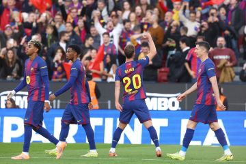 برشلونة يستضيف أتلتيكو في قمة الليغا اليوم برشلونة يستضيف أتلتيكو في قمة الليغا اليوم