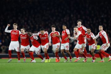 أرسنال يهزم كريستال بالاس بعد 16 ركلة ترجيح