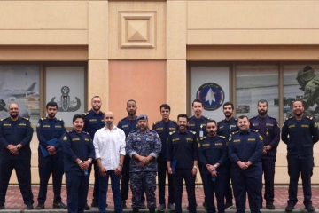 الجمارك و الداخلية تعقدان دورة تدريبية في التفتيش الأمني لمكافحة تهريب المتفجرات الجمارك و الداخلية تعقدان دورة تدريبية في التفتيش الأمني لمكافحة تهريب المتفجرات