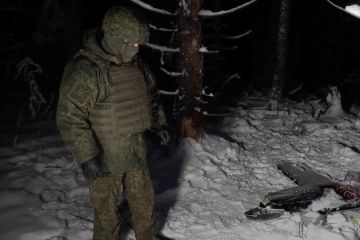 بوتين لتوسيع المنطقة الآمنة وزيلينسكي يريد قوات أميركية بوتين لتوسيع المنطقة الآمنة وزيلينسكي يريد قوات أميركية