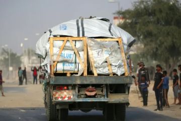 إسرائيل تهدد 37 منظمة غير حكومية بحظر الأنشطة الإنسانية في غزة