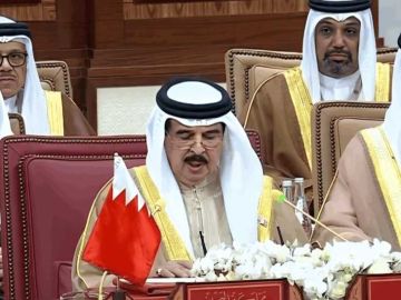 ملك البحرين يفتتح أعمال القمة الخليجية الـ 46 في المنامة