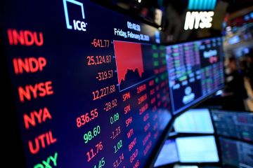 الأسهم الأميركية تغلق منخفضة... و داو جونز يتراجع 249 نقطة