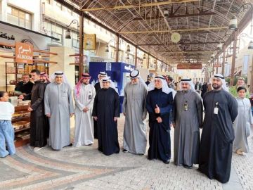 وزير البلدية والإسكان لـ القبس: تطوير المباركية لتنشيط السياحة وزير البلدية والإسكان لـ القبس: تطوير المباركية لتنشيط السياحة