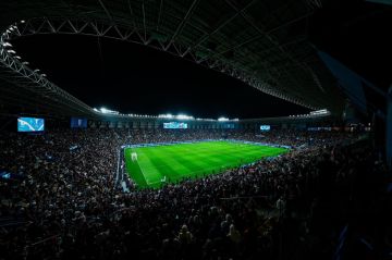 كأس السوبر الإيطالي بالسعودية: نابولي يتوج بكأس السوبر الإيطالي على حساب بولونيا