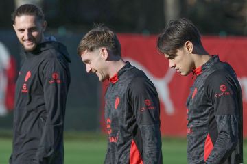 ميلان في مواجهة ساسولو اليوم