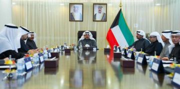 رئيس مجلس الوزراء الكويتي يترأس اجتماعا لمتابعة المشاريع التنموية