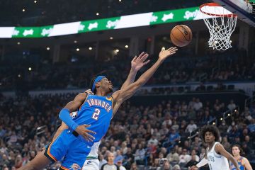 ثاندر يحجز مقعدا في نصف نهائي الكأس